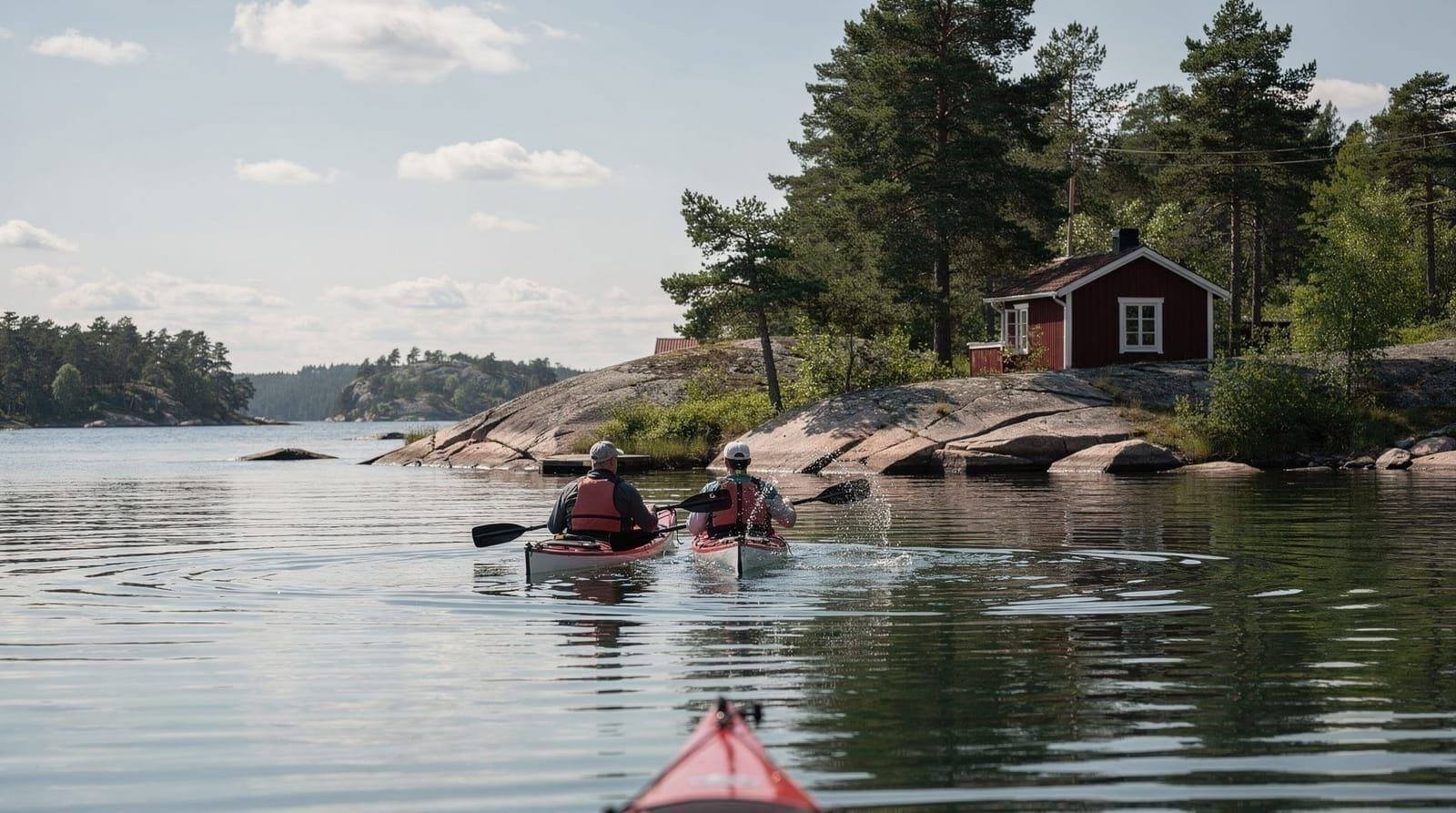 Turku Archipelago: sea kayaking day tour