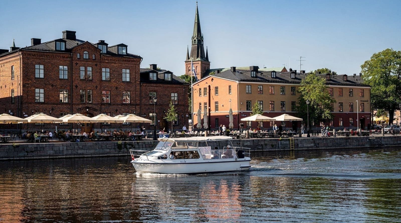 Turku: guided river cruise with scenic views and history