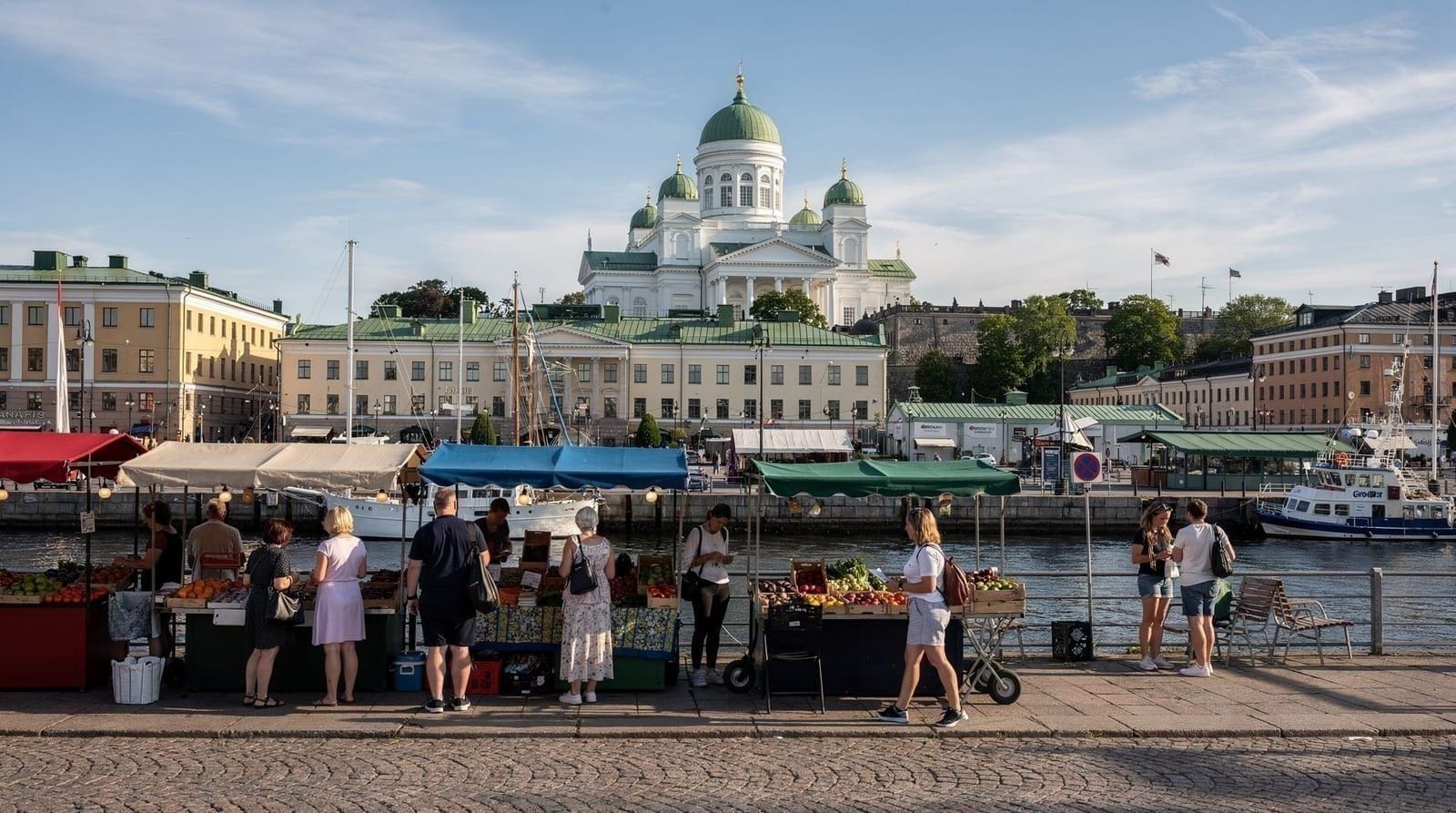 12 unmissable things to do in Helsinki — From Suomenlinna's sea fortress to midnight sun kayaking and authentic saunas — 